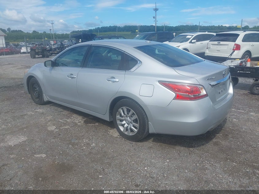 2015 NISSAN ALTIMA auction photo 3