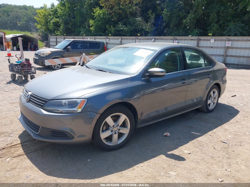 Vin: 3vwll7aj3em322847, lot: 46281233, volkswagen jetta 2.0l tdi 20142