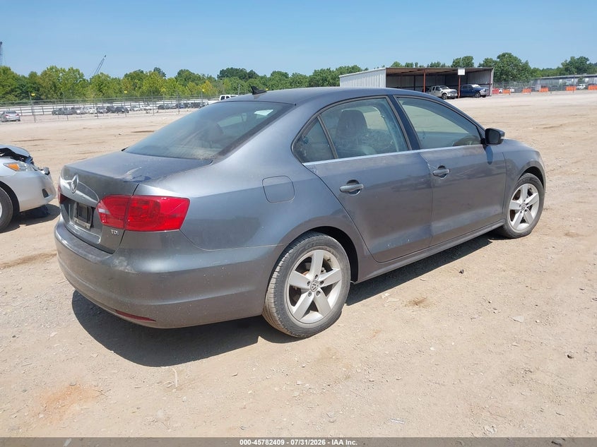 Vin: 3vwll7aj3em322847, lot: 46281233, volkswagen jetta 2.0l tdi 20144