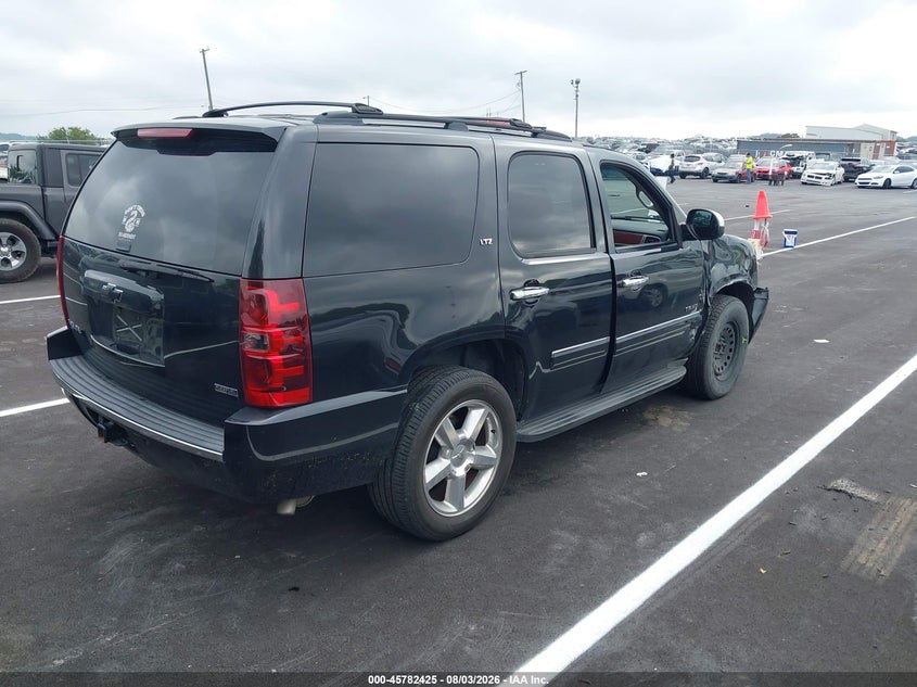 2011 CHEVROLET TAHOE auction photo 4