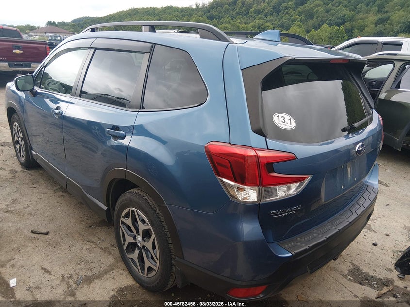 Vin: jf2skajc5mh437809, lot: 46281282, subaru forester premium 20213