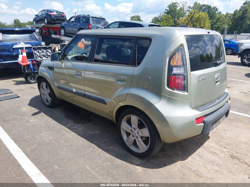 2010 KIA SOUL auction photo 3