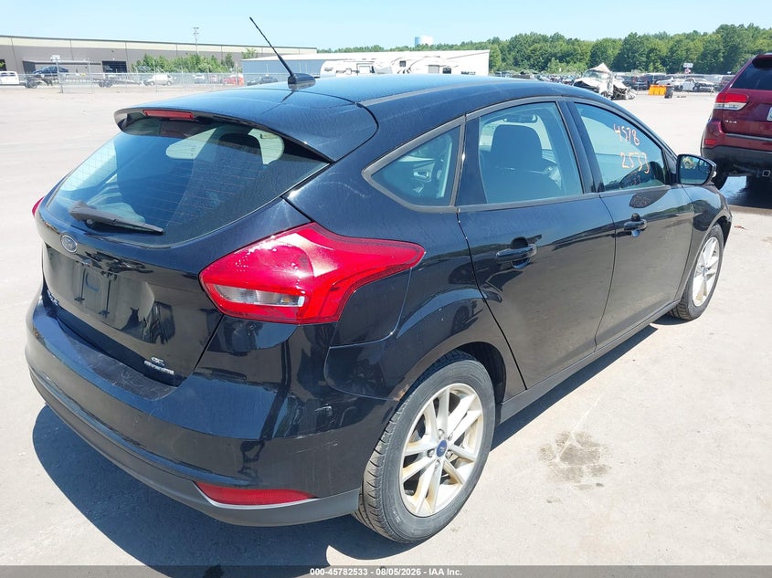 Vin: 1fadp3k27gl211577, lot: 46281357, ford focus se 20164