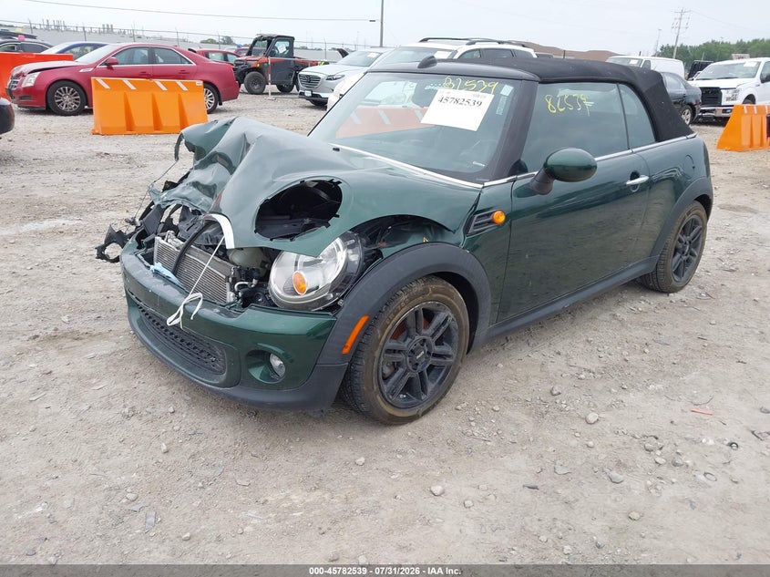 2013 MINI CONVERTIBLE auction photo 2