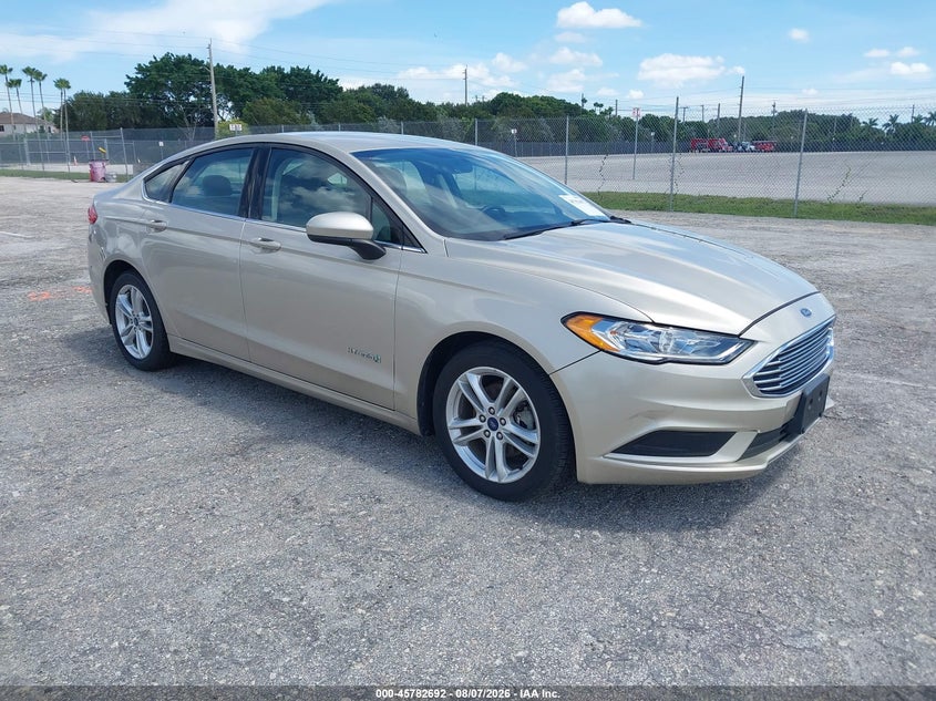 Vin: 3fa6p0uu9jr122754, lot: 46281516, ford fusion hybrid s 2018 img_1