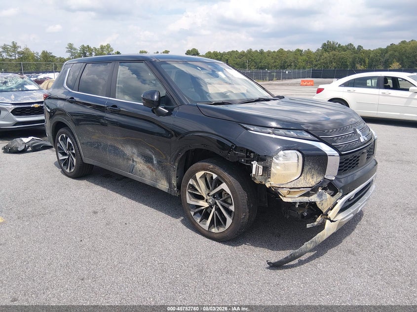 2024 MITSUBISHI OUTLANDER auction photo 1