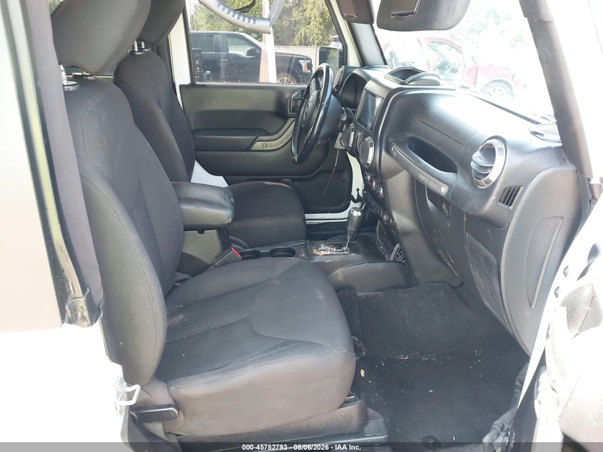 2015 JEEP WRANGLER auction photo 5