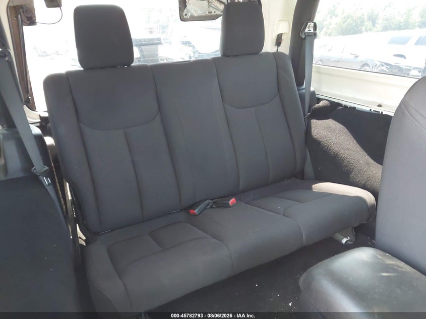 2015 JEEP WRANGLER auction photo 8