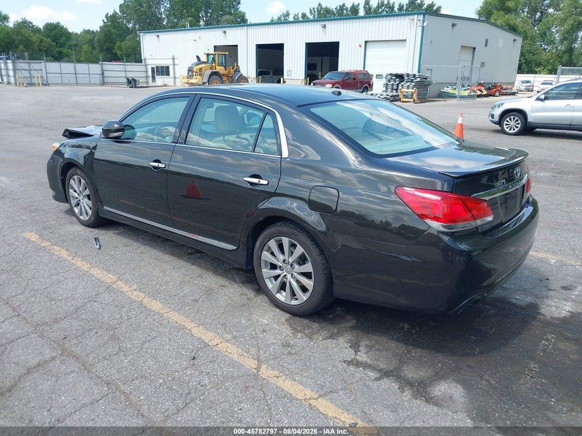 2012 TOYOTA AVALON — zdjęcie 3
