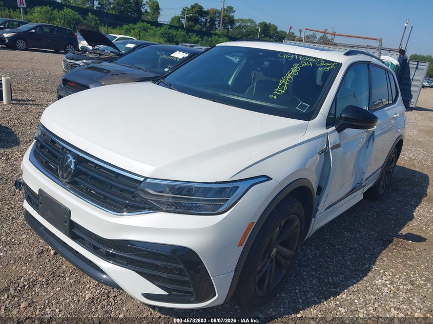 Vin: 3vv8b7axxrm231565, lot: 46281629, volkswagen tiguan 2.0t se r-line black 20242