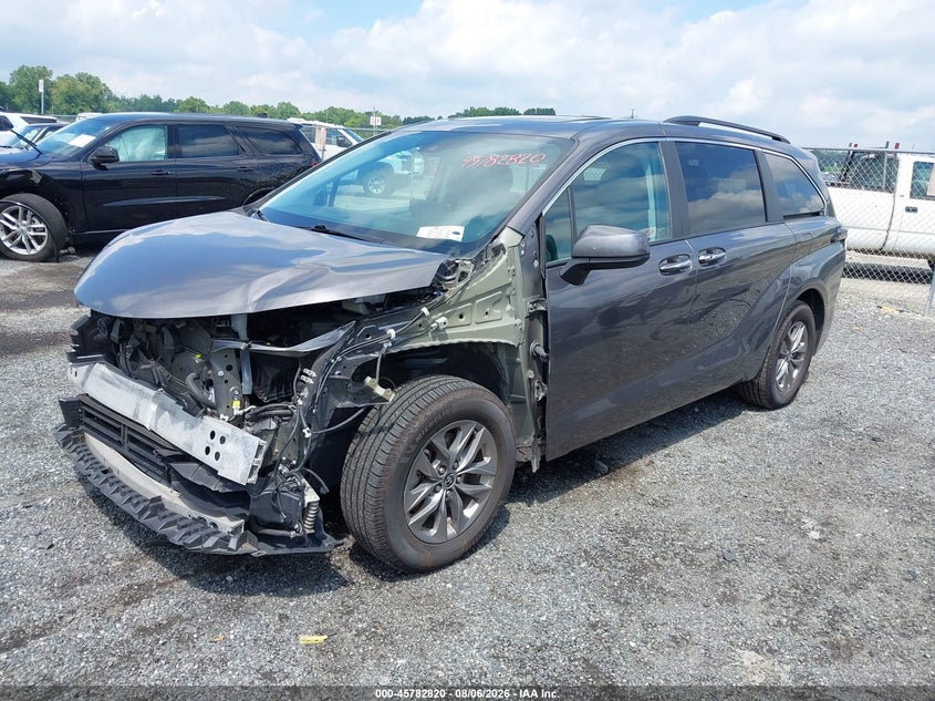 Vin: 5tdyrkec0rs186799, lot: 46281644, toyota sienna xle 20242