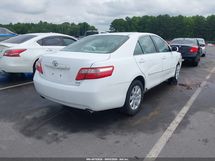 2009 TOYOTA CAMRY auction photo 4
