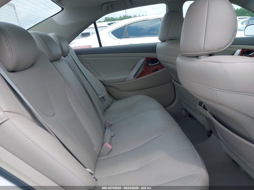2009 TOYOTA CAMRY auction photo 8