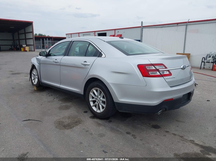 Vin: 1fahp2d8xfg122638, lot: 46281665, ford taurus se 20153