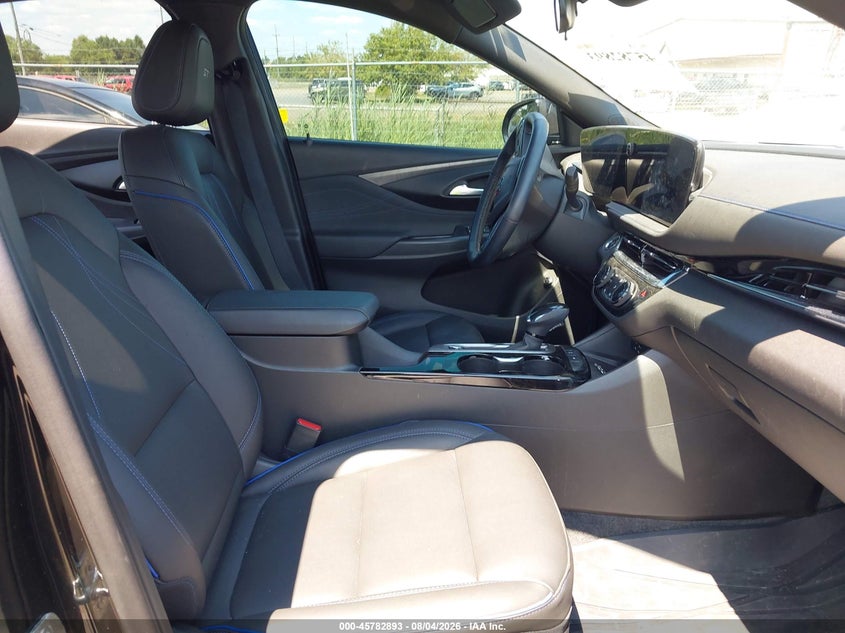 2024 BUICK ENVISTA auction photo 5