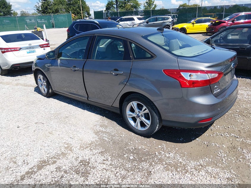 Vin: 1fadp3f26dl143696, lot: 46281725, ford focus se 20133