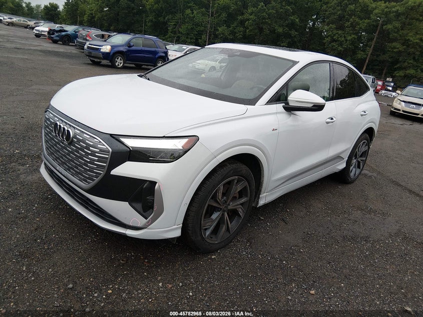 Vin: wa132bfzxrp015872, lot: 46281789, audi q4 sportback e-tron premium plus 50 quattro 20242