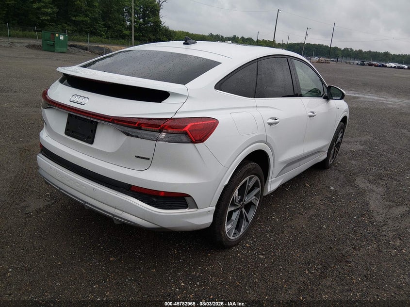 Vin: wa132bfzxrp015872, lot: 46281789, audi q4 sportback e-tron premium plus 50 quattro 20244