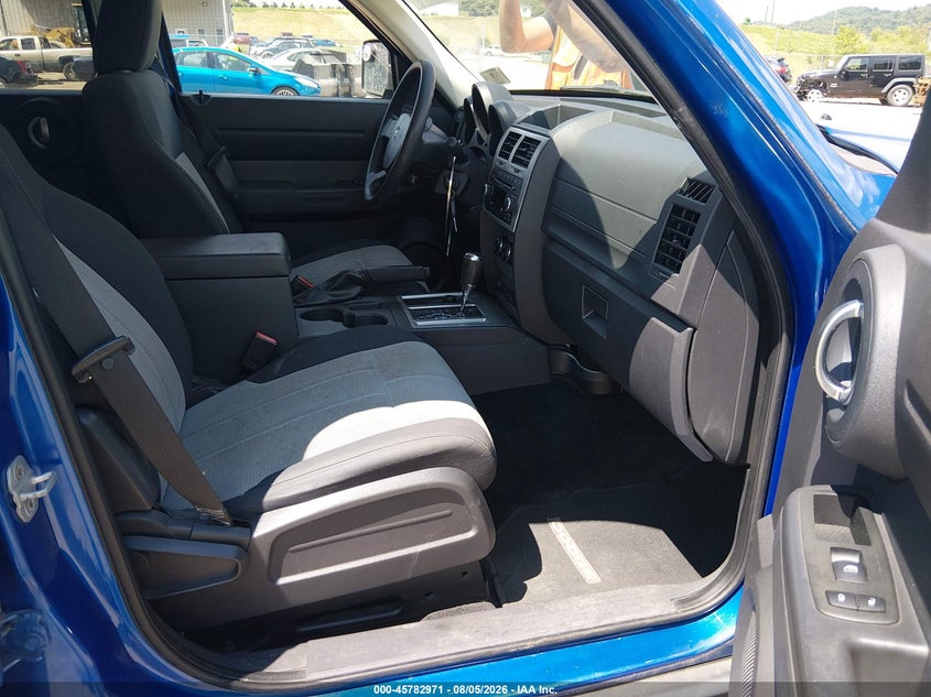 2008 DODGE NITRO auction photo 5