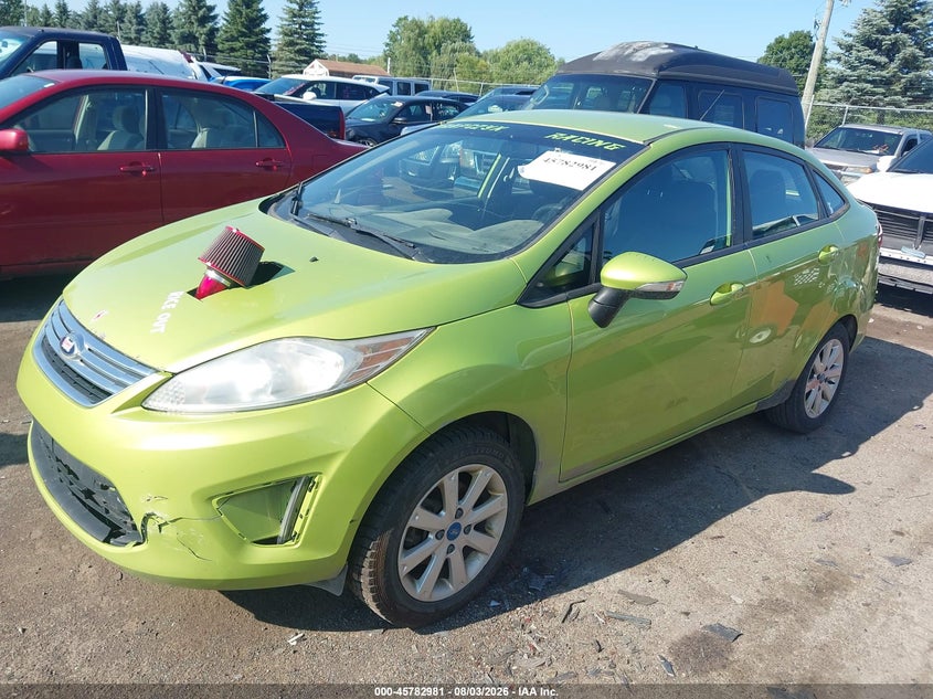 Vin: 3fadp4bj9dm158694, lot: 46281805, ford fiesta se 20132