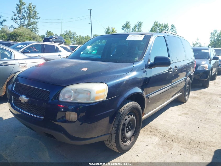 2006 CHEVROLET UPLANDER auction photo 2