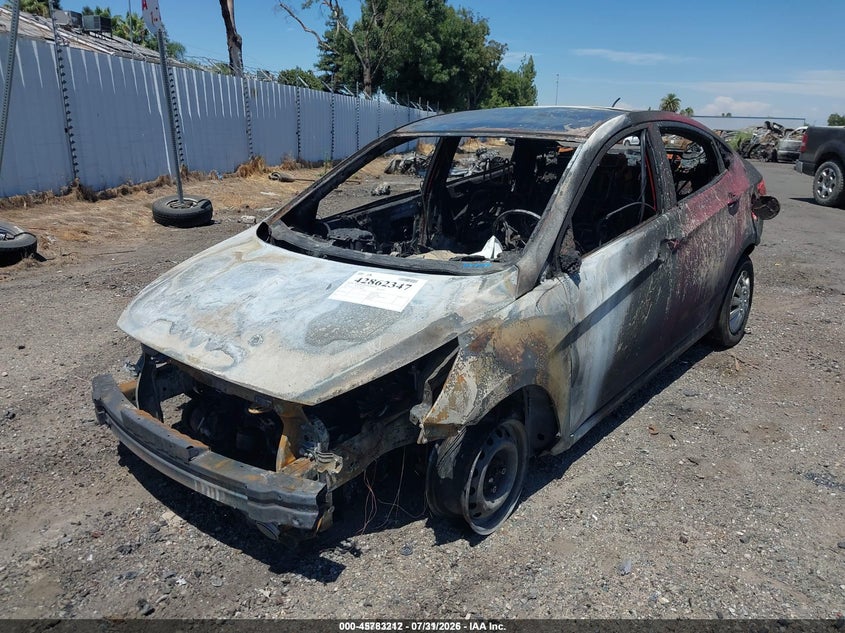 2016 Hyundai Accent, Total Burn, IAAI, VIN KMHCT4AE7GU980413 — photo 2
