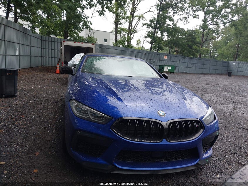 BMW M8 - zdjęcie 12