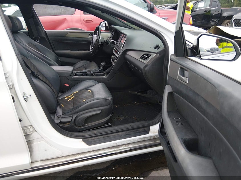 2018 HYUNDAI SONATA auction photo 5