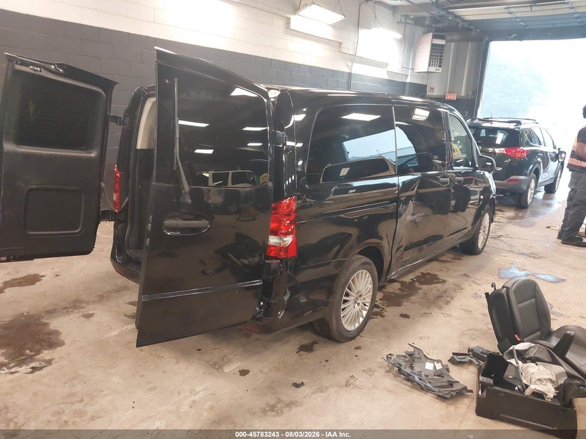 Vin: wd4pg2ee7j3366358, lot: 46282067, mercedes-benz metris 20184