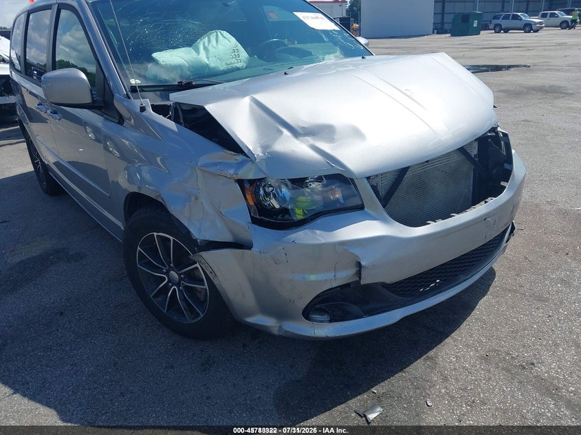 2015 DODGE GRAND CARAVAN auction photo 6