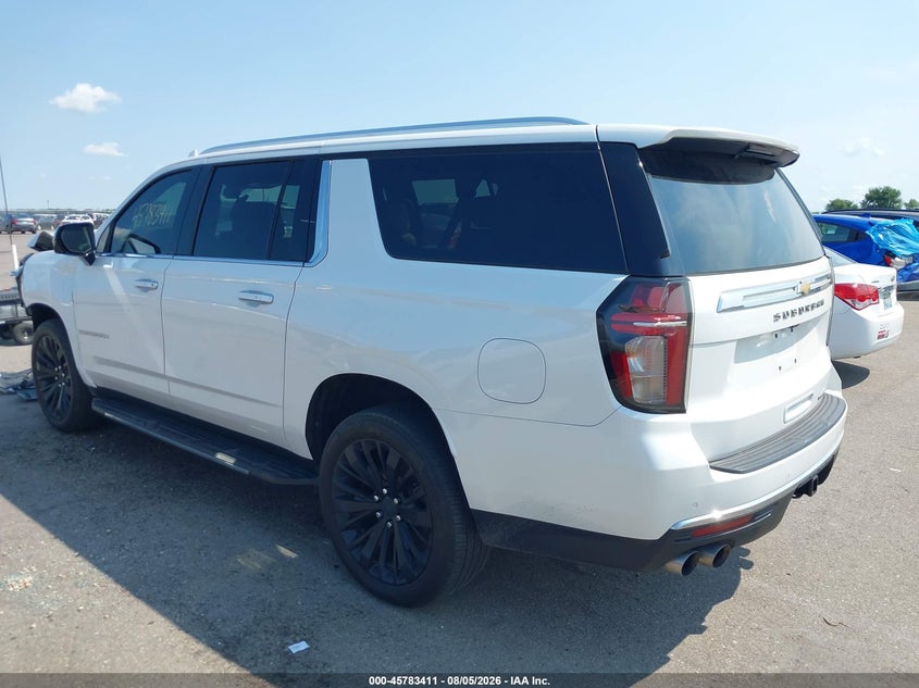 CHEVROLET SUBURBAN - zdjęcie 3