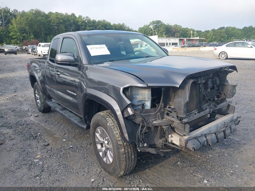 2018 TOYOTA TACOMA auction photo 1