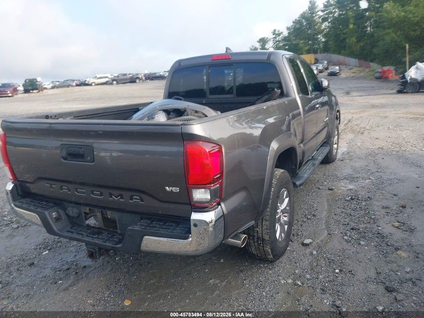 2018 TOYOTA TACOMA auction photo 4