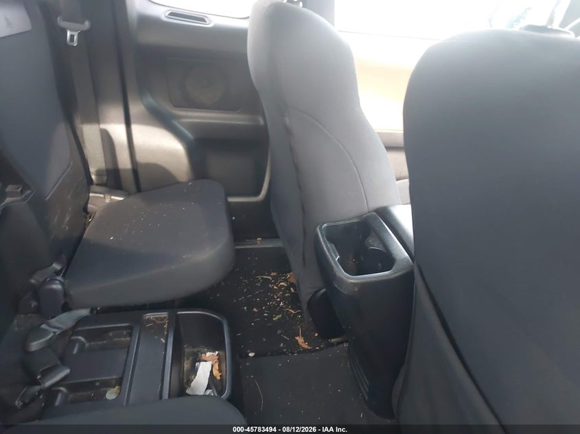 2018 TOYOTA TACOMA auction photo 8