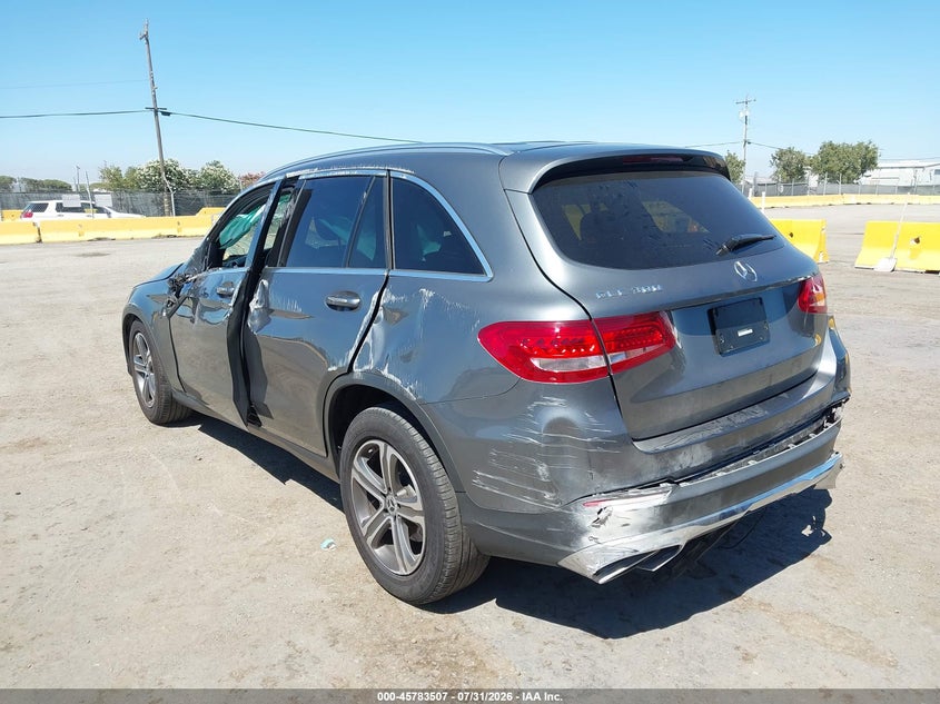 Vin: wdc0g4jb1jv023773, lot: 46282331, mercedes-benz glc 300 20183