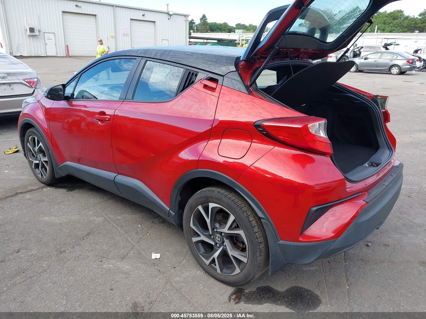 Vin: nmtkhmbx7lr109297, lot: 46282382, toyota c-hr xle 20203