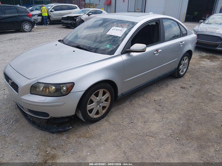 2006 Volvo S40, Normal Wear & Tear, IAAI, VIN YV1MS382762178398 — photo 2