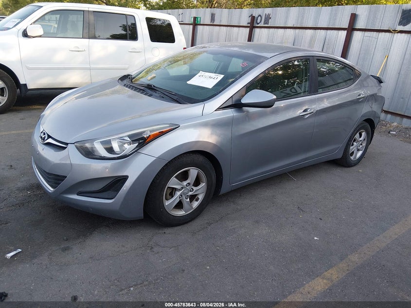 2015 HYUNDAI ELANTRA auction photo 2