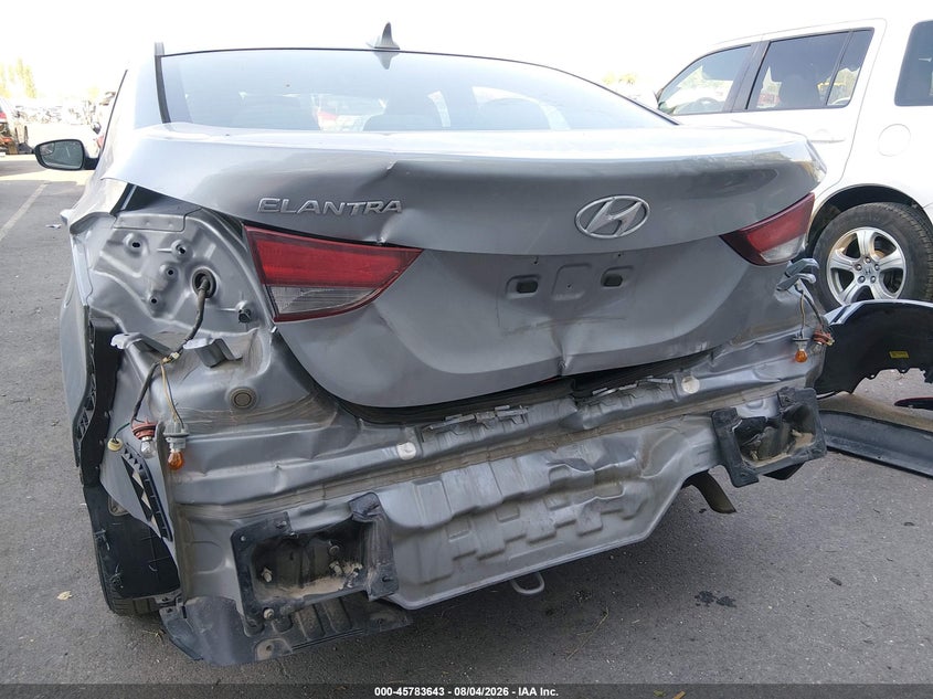 2015 HYUNDAI ELANTRA auction photo 6