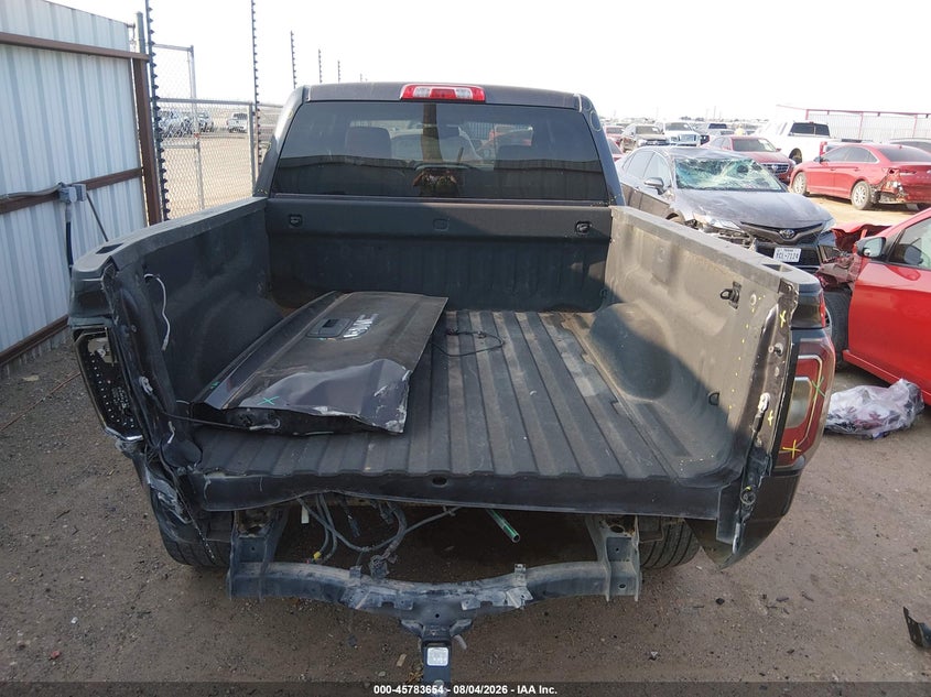 GMC SIERRA 1500 - zdjęcie 17
