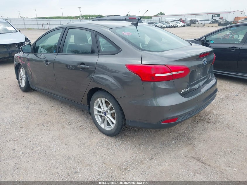Vin: 1fadp3f27fl231076, lot: 46282491, ford focus se 20153