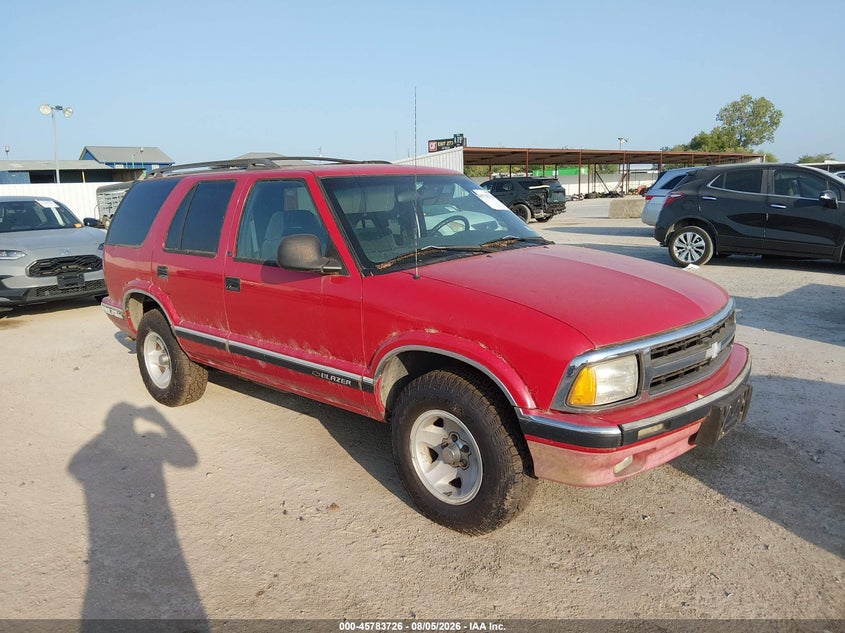 1997 CHEVROLET BLAZER auction photo 1