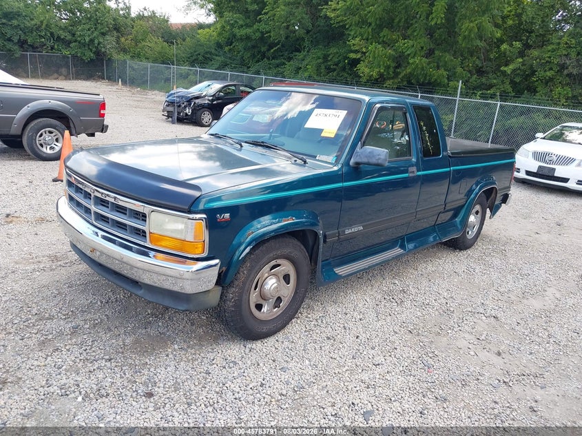 1994 Dodge Dakota, Normal Wear & Tear, IAAI, VIN 1B7GL23XXRW115158 — photo 2
