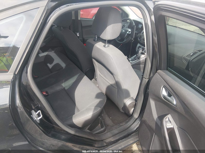 2014 FORD FOCUS auction photo 8