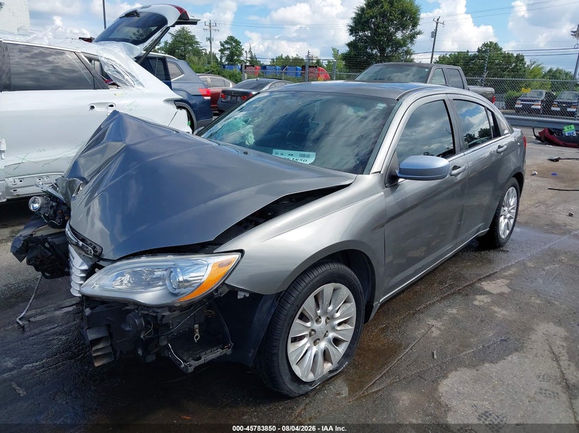 Vin: 1c3ccbab3dn735052, lot: 46282674, chrysler 200 lx 20132