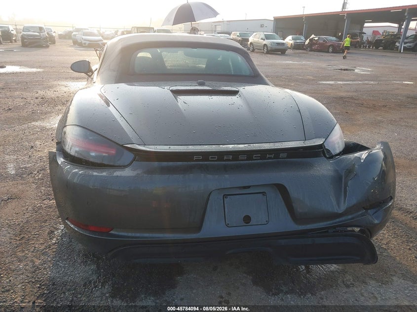 PORSCHE 718 BOXSTER - zdjęcie 16