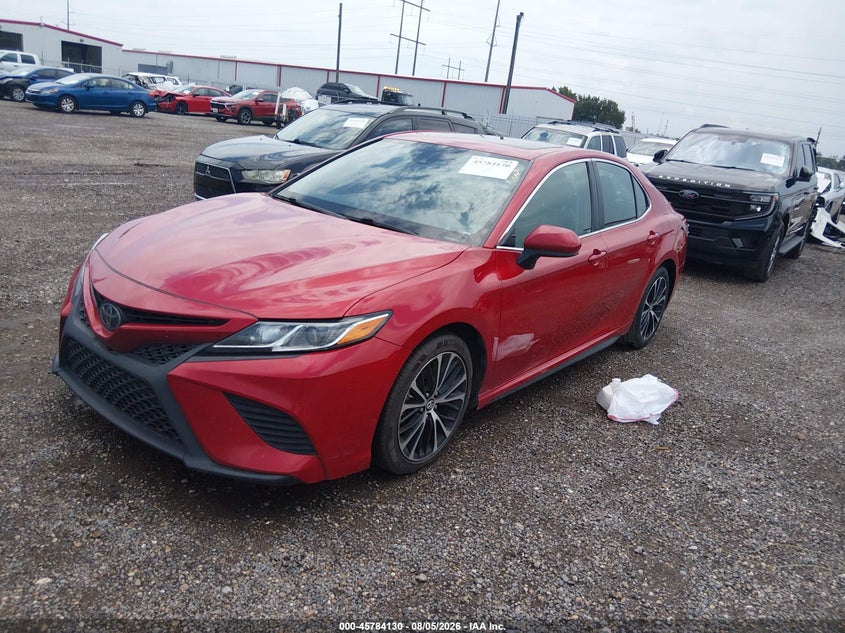 2020 TOYOTA CAMRY auction photo 2