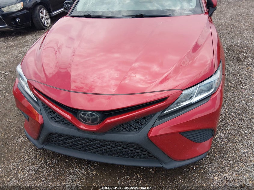 2020 TOYOTA CAMRY auction photo 6