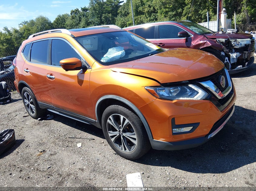 2019 NISSAN ROGUE auction photo 1