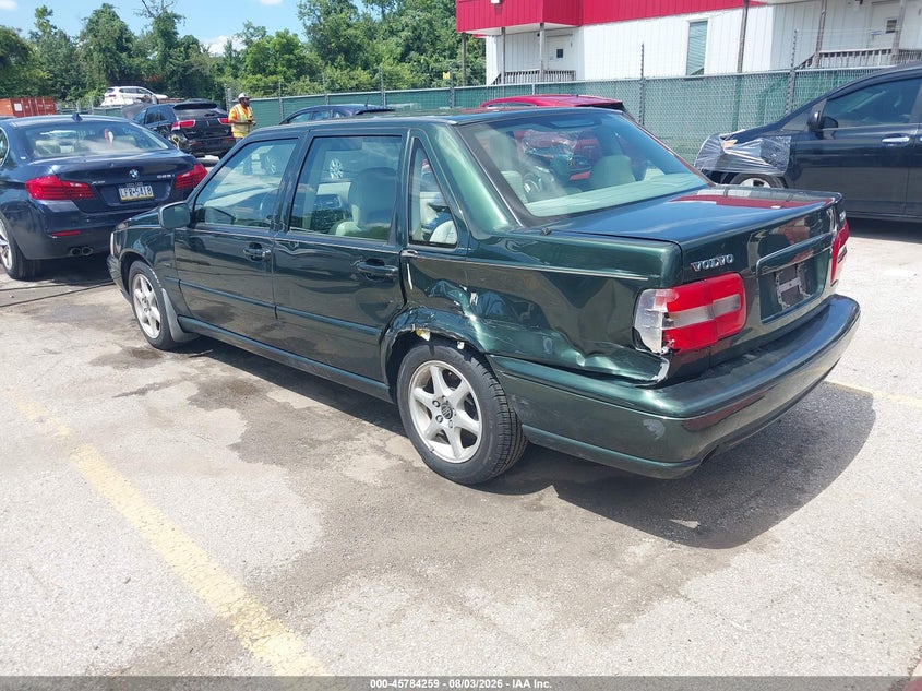 1998 VOLVO S70 auction photo 3